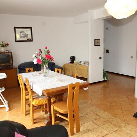Bed and Breakfast Arcobaleno Campagna Exterior foto