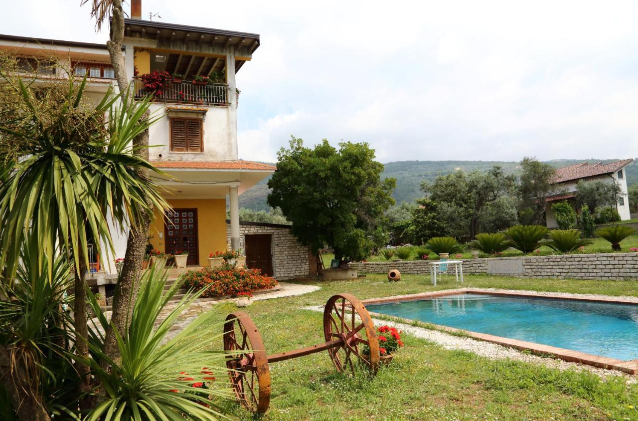 Bed and Breakfast Arcobaleno Campagna Exterior foto