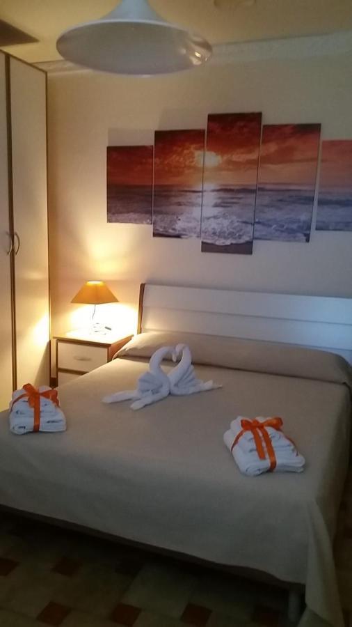 Bed and Breakfast Arcobaleno Campagna Exterior foto