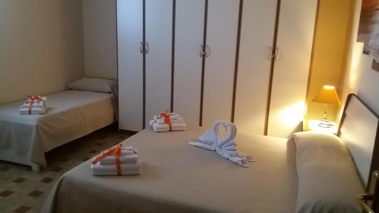 Bed and Breakfast Arcobaleno Campagna Exterior foto