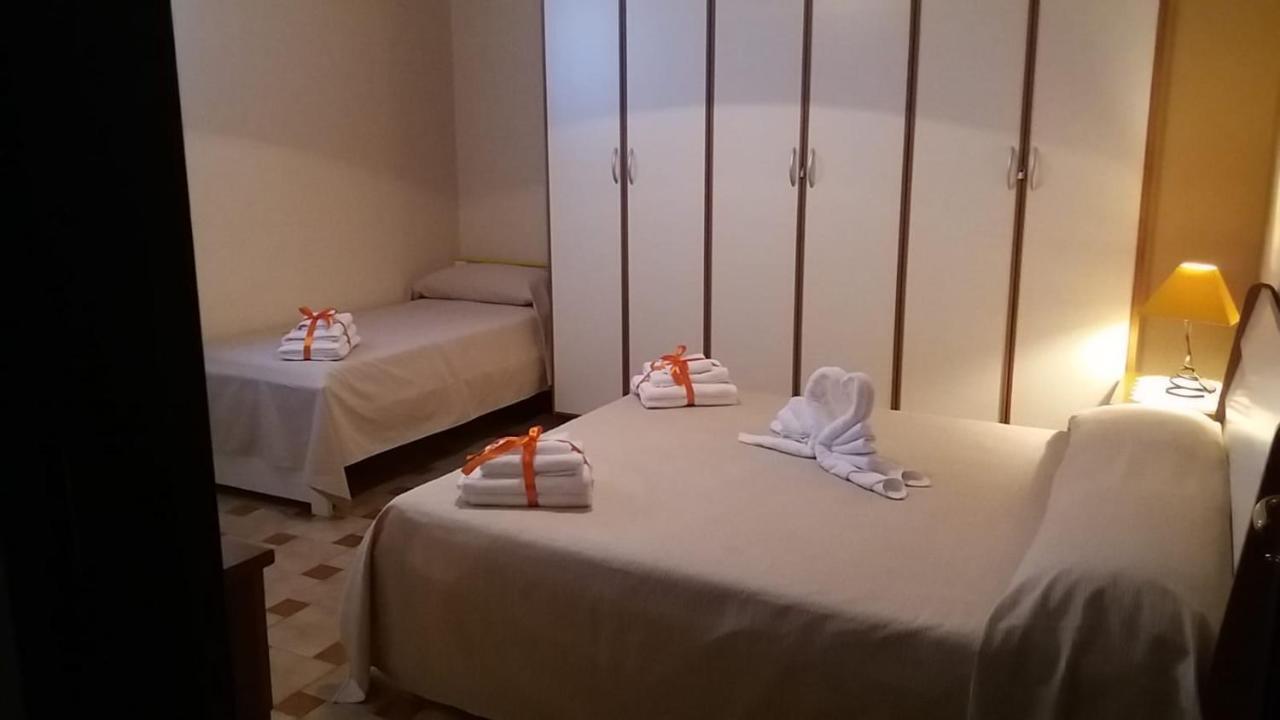 Bed and Breakfast Arcobaleno Campagna Exterior foto